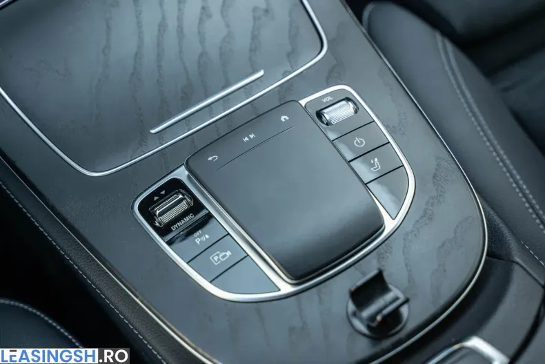Mercedes-Benz E 300 (Clasa E) din 2022 cu 114.311 km - oferta MER246737 - foto 20