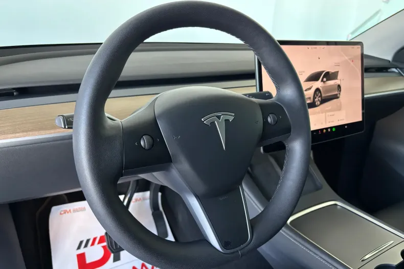Tesla Model Y din 2023 cu 73.800 km - oferta TES246739 - foto 10