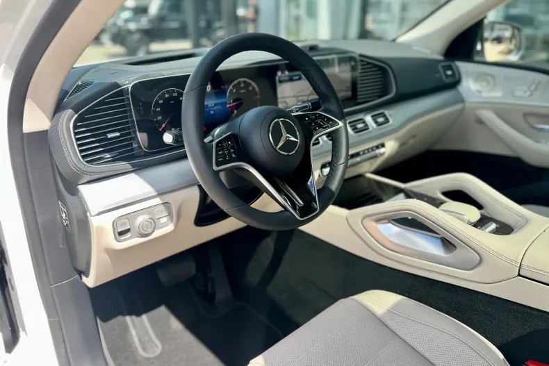 Mercedes-Benz GLE 300 (Clasa GLE) din 2026 cu 16 km - oferta MER246745 - foto 10