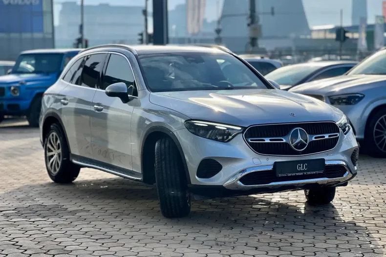 Mercedes-Benz GLC 200 (Clasa GLC) din 2025 cu 6 km - oferta MER246746 - foto 7