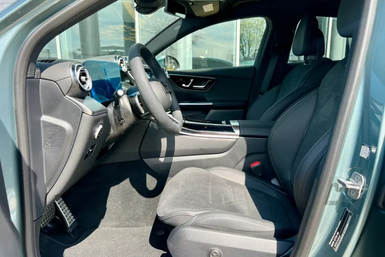 Mercedes-Benz GLC 200 (Clasa GLC) din 2026 cu 4 km - oferta MER246747 - foto 12