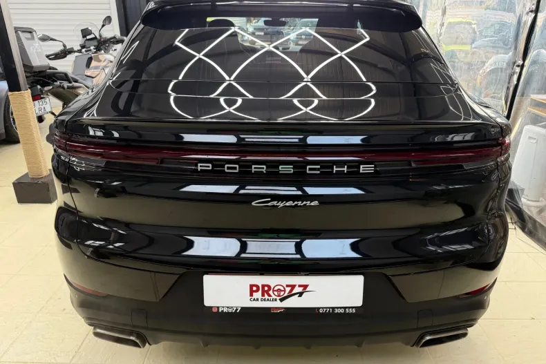 Porsche Cayenne din 2025 cu 23.000 km - oferta POR246750 - foto 5