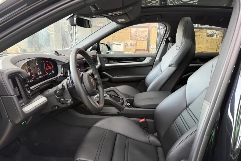 Porsche Cayenne din 2025 cu 23.000 km - oferta POR246750 - foto 20