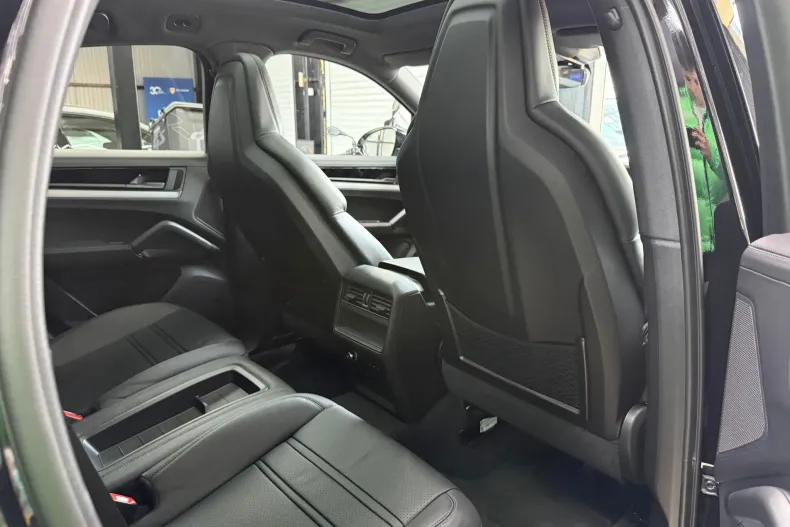 Porsche Cayenne din 2025 cu 23.000 km - oferta POR246750 - foto 27