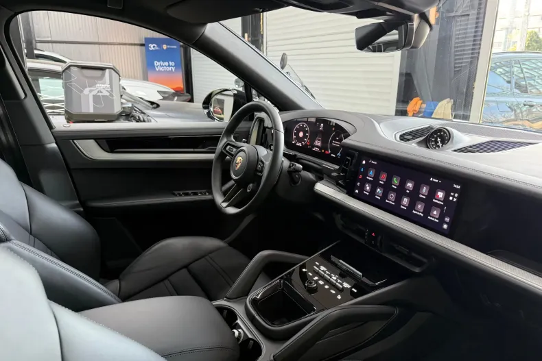 Porsche Cayenne din 2025 cu 23.000 km - oferta POR246750 - foto 30