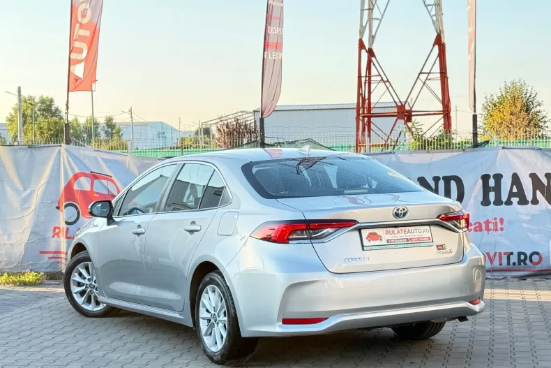 Toyota Corolla din 2023 cu 117.000 km - oferta TOY246752 - foto 2