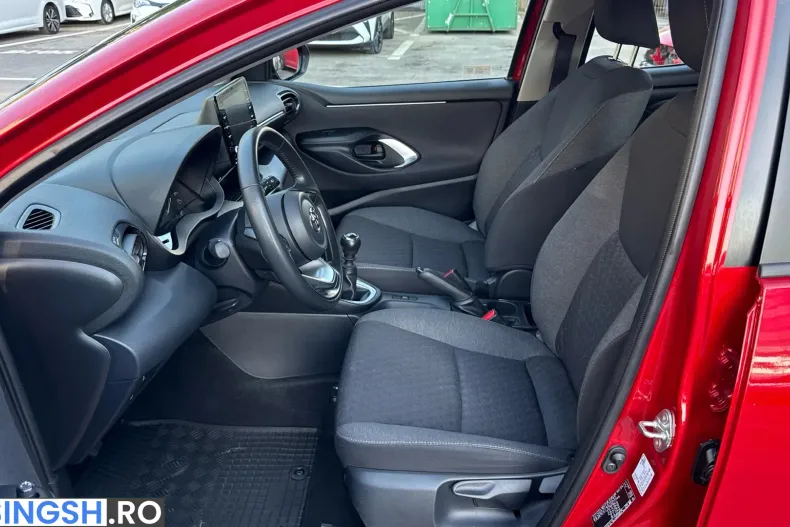 Toyota Yaris din 2023 cu 52.539 km - oferta TOY246758 - foto 13