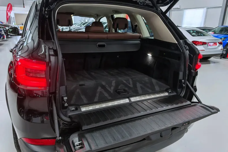 BMW X5 (Seria X) din 2022 cu 101.085 km - oferta BMW246767 - foto 38