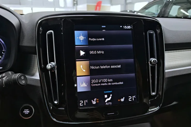 Volvo XC40 din 2022 cu 109.970 km - oferta VOL246769 - foto 23