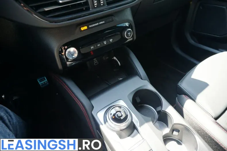 Ford Kuga din 2025 cu 2.200 km - oferta FOR246770 - foto 13
