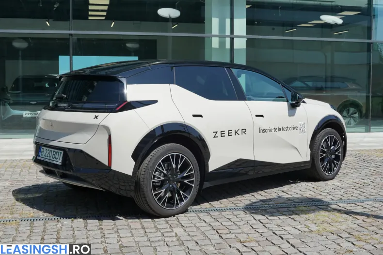 Zeekr X din 2025 cu 1.119 km - oferta ZEE246772 - foto 3
