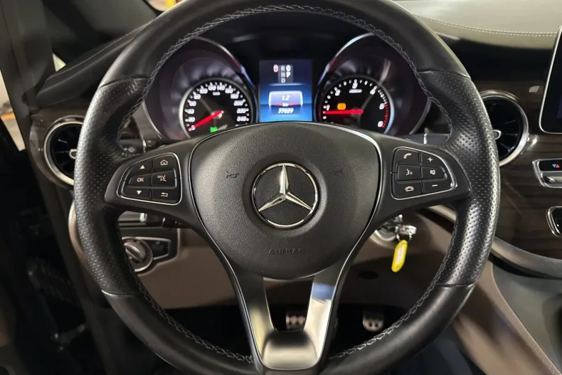 Mercedes-Benz V 250 (Clasa V) din 2023 cu 77.829 km - oferta MER246785 - foto 17