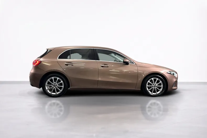 Mercedes-Benz A 180 (Clasa A) din 2021 cu 53.977 km - oferta MER246787 - foto 6