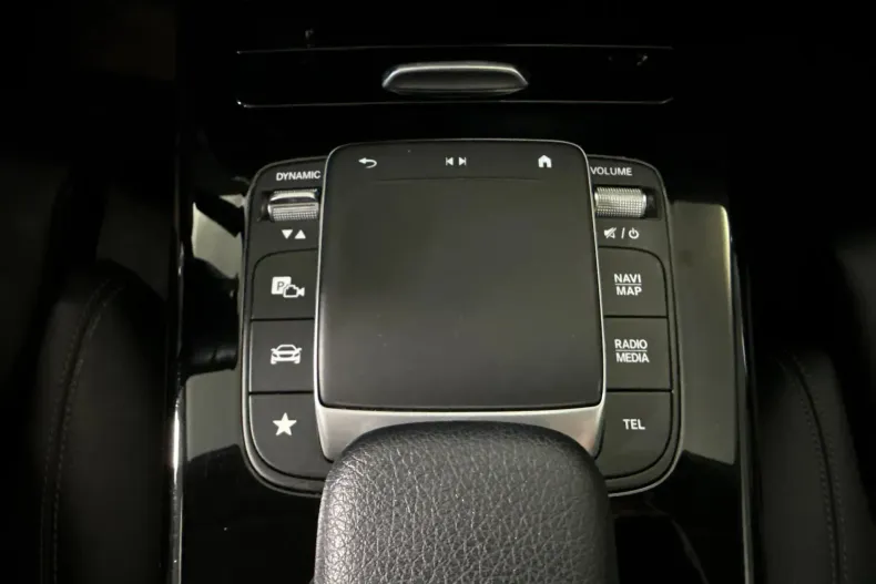 Mercedes-Benz A 180 (Clasa A) din 2021 cu 53.977 km - oferta MER246787 - foto 17