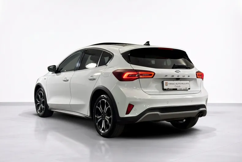 Ford Focus din 2024 cu 122.222 km - oferta FOR246788 - foto 3