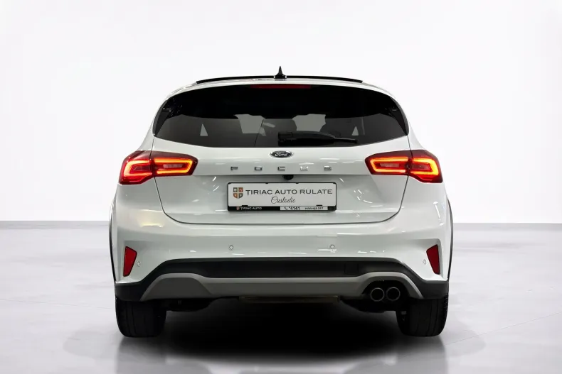 Ford Focus din 2024 cu 122.222 km - oferta FOR246788 - foto 4