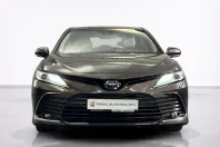 Toyota Camry din 2021 cu 88.643 km - oferta TOY246789 - foto 8