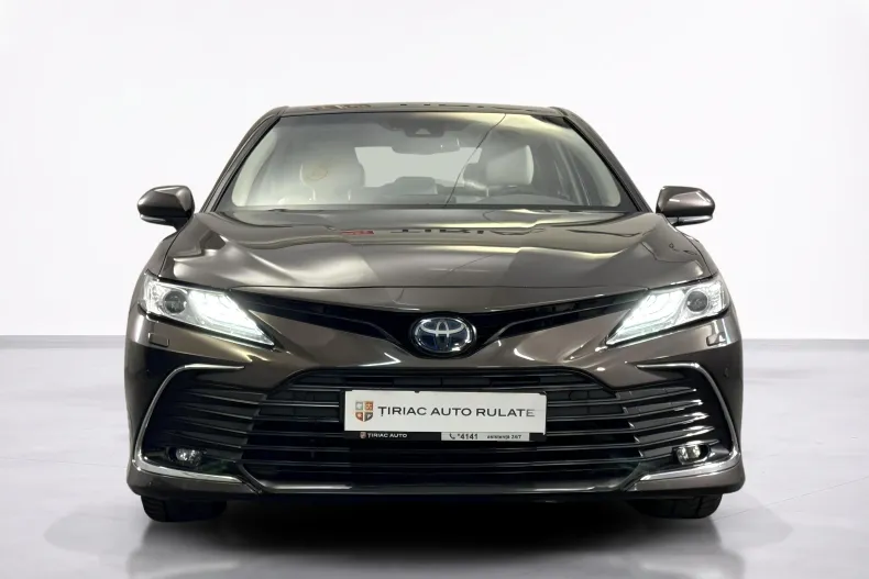 Toyota Camry din 2021 cu 88.643 km - oferta TOY246789 - foto 8