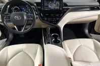Toyota Camry din 2021 cu 88.643 km - oferta TOY246789 - foto 9