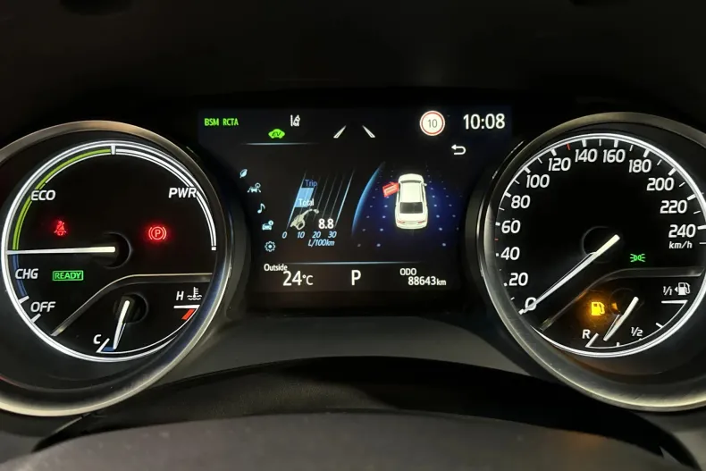 Toyota Camry din 2021 cu 88.643 km - oferta TOY246789 - foto 10