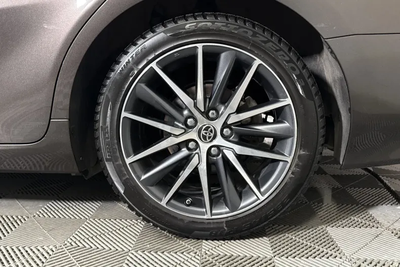 Toyota Camry din 2021 cu 88.643 km - oferta TOY246789 - foto 13