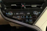 Toyota Camry din 2021 cu 88.643 km - oferta TOY246789 - foto 18