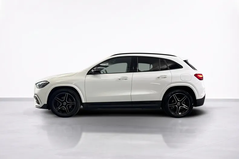 Mercedes-Benz GLA 200 (Clasa GLA) din 2025 cu 41.654 km - oferta MER246793 - foto 2