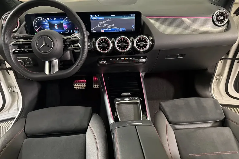 Mercedes-Benz GLA 200 (Clasa GLA) din 2025 cu 41.654 km - oferta MER246793 - foto 9