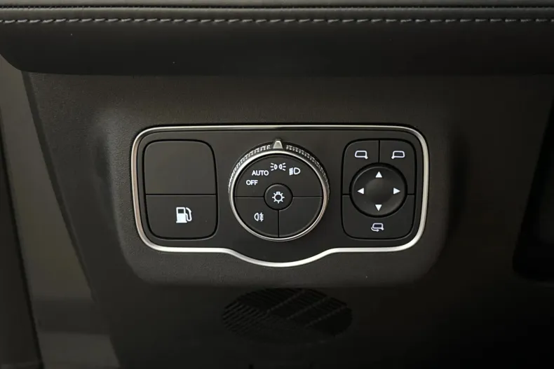 Omoda 9 din 2026 cu 23 km - oferta OMO246794 - foto 15