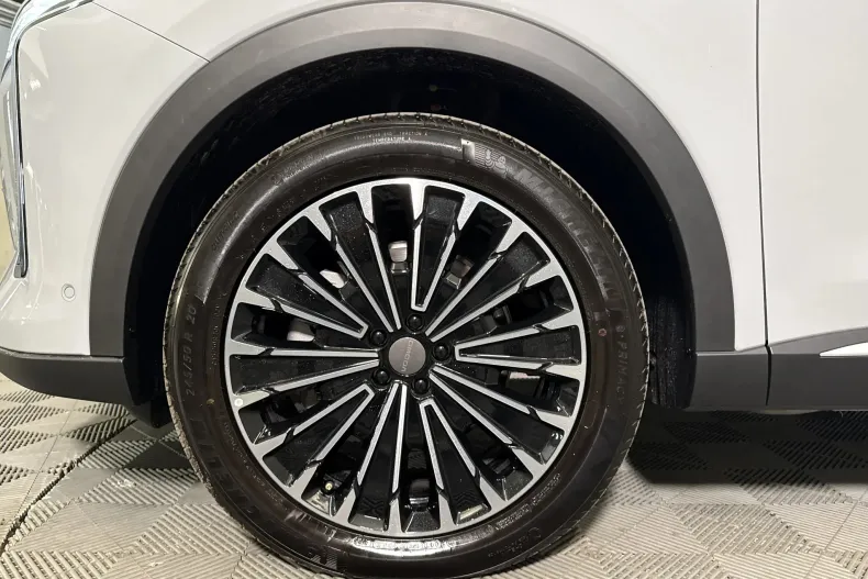 Omoda 9 din 2026 cu 19 km - oferta OMO246795 - foto 13