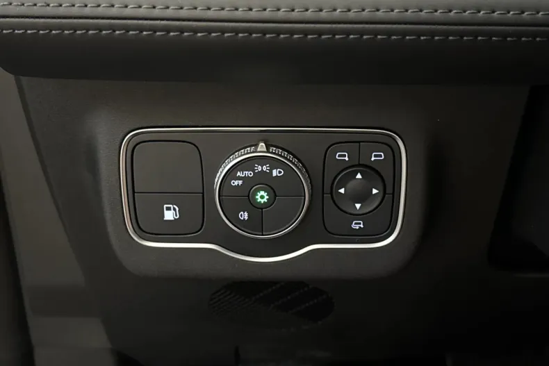 Omoda 9 din 2026 cu 19 km - oferta OMO246795 - foto 15