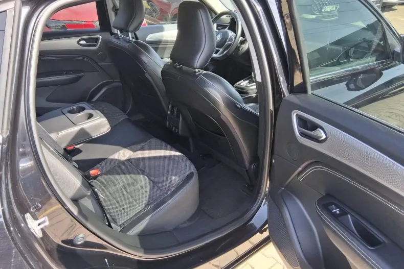 Renault Arkana din 2024 cu 82.132 km - oferta REN246800 - foto 9