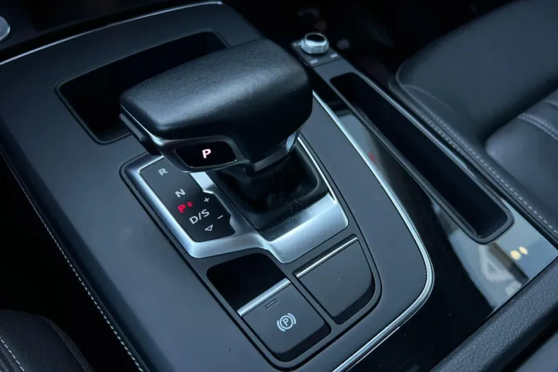 Audi Q5 din 2022 cu 179.043 km - oferta AUD246802 - foto 16