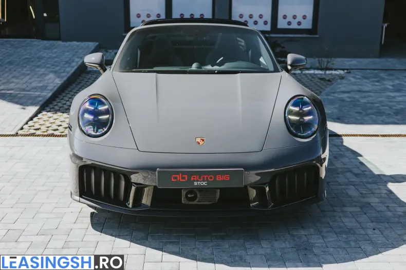 Porsche 911 din 2026 cu 1.429 km - oferta POR246809 - foto 2