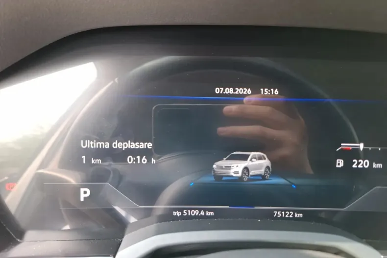 Volkswagen Touareg din 2021 cu 75.150 km - oferta VOL246815 - foto 9