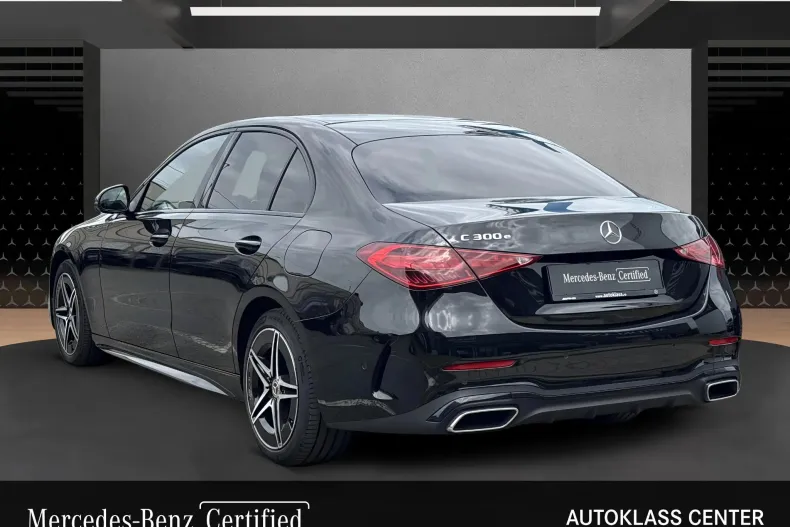 Mercedes-Benz C din 2023 cu 111.384 km - oferta MER246835 - foto 3