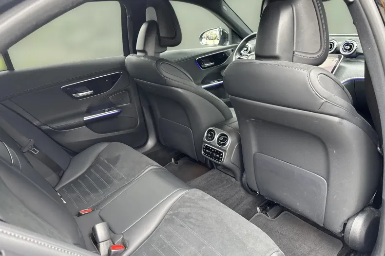 Mercedes-Benz C din 2023 cu 111.384 km - oferta MER246835 - foto 14
