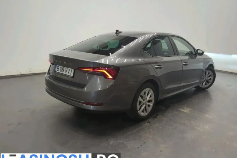 Skoda Octavia din 2023 cu 48.624 km - oferta SKO246837 - foto 2