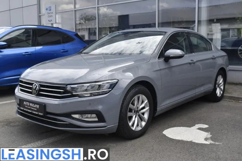Volkswagen Passat din 2022 cu 50.133 km - oferta VOL246840 - foto 2