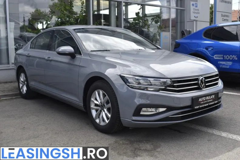 Volkswagen Passat din 2022 cu 50.133 km - oferta VOL246840 - foto 4