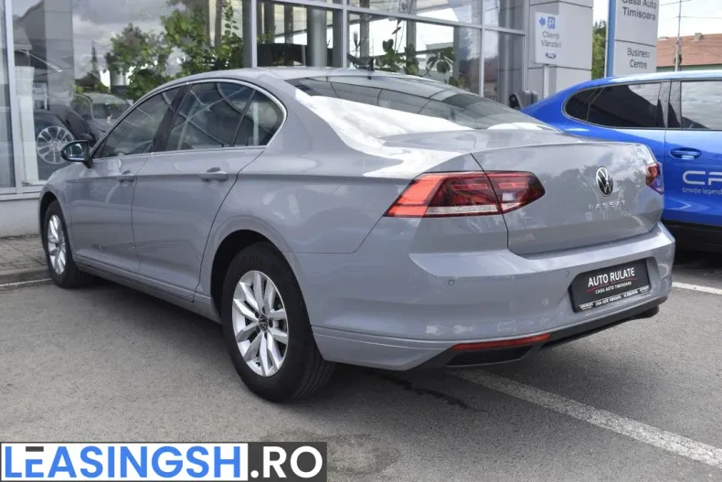 Volkswagen Passat din 2022 cu 50.133 km - oferta VOL246840 - foto 5