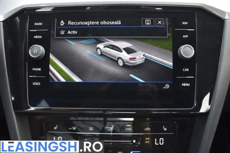 Volkswagen Passat din 2022 cu 50.133 km - oferta VOL246840 - foto 19