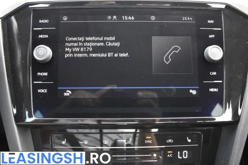 Volkswagen Passat din 2022 cu 50.133 km - oferta VOL246840 - foto 25