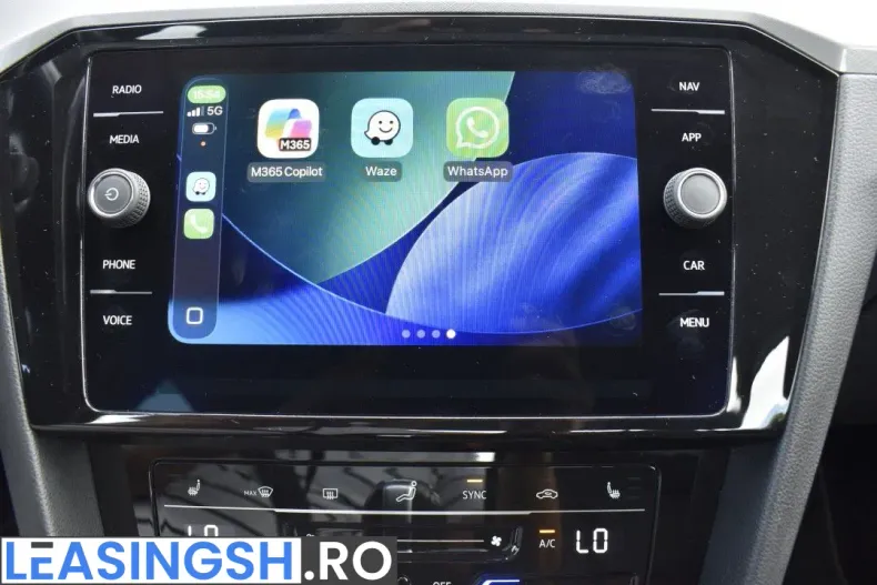 Volkswagen Passat din 2022 cu 50.133 km - oferta VOL246840 - foto 36