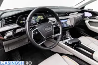 Audi Q8 din 2024 cu 44.871 km - oferta AUD246842 - foto 2