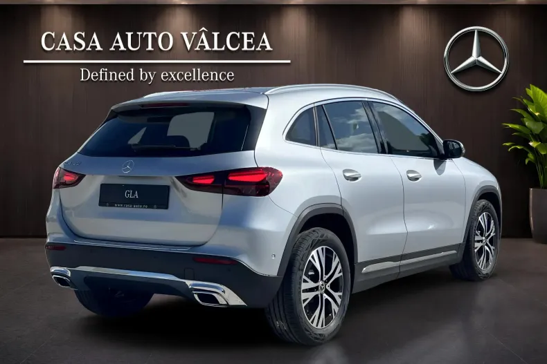 Mercedes-Benz GLA din 2026 cu 10 km - oferta MER246845 - foto 5