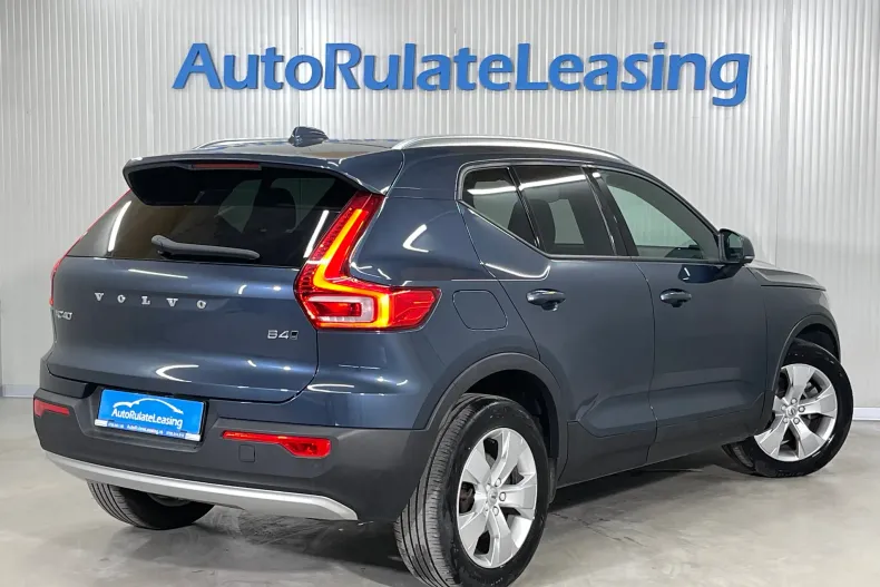 Volvo XC40 din 2021 cu 52.619 km - oferta VOL246851 - foto 3