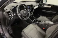 Volvo XC40 din 2021 cu 52.619 km - oferta VOL246851 - foto 5