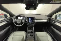 Volvo XC40 din 2021 cu 52.619 km - oferta VOL246851 - foto 7