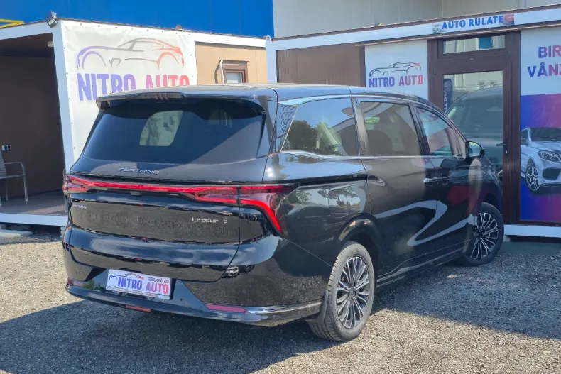 Forthing V9 din 2025 cu 24.753 km - oferta FOR246852 - foto 8